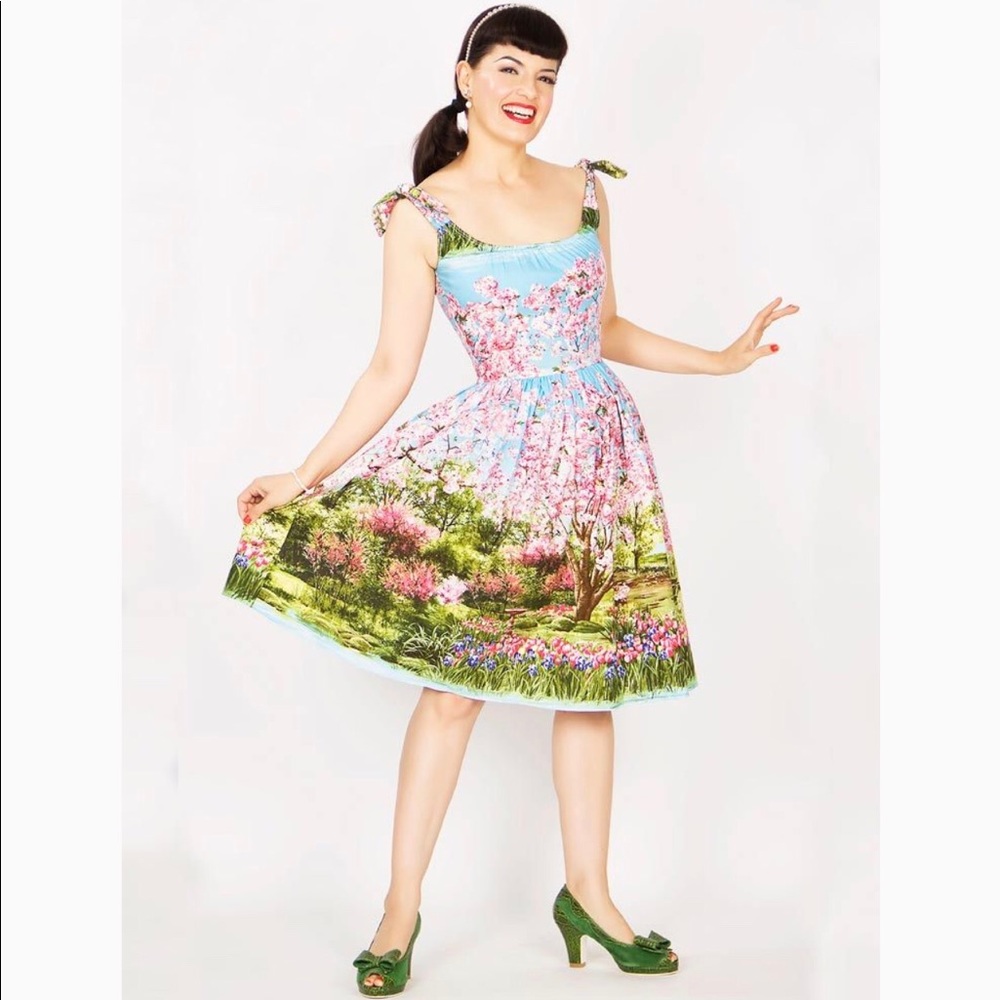 Bernie Dexter cherry blossom dress NWOT